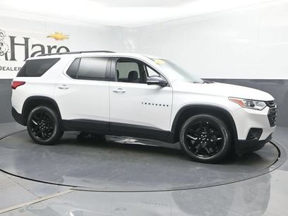 Used 2020 Chevrolet Traverse LT