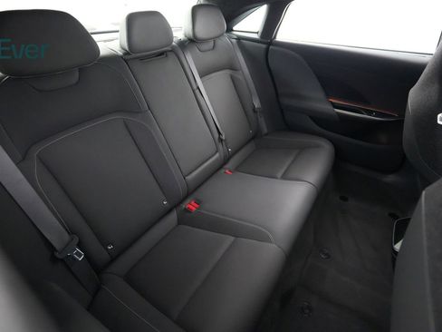 Used 2023 Lucid Air Touring AWD/4WD image 5