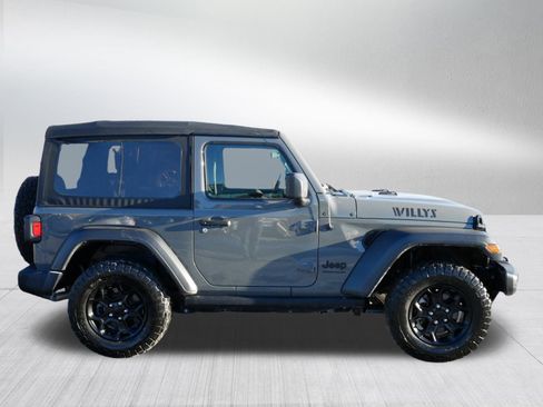 Used 2023 Jeep Wrangler Sport image 8