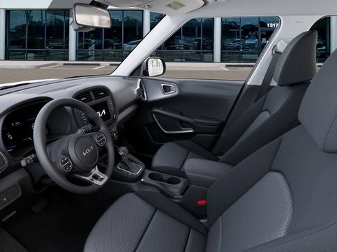 New 2025 Kia Soul LX w/ LX Technology Package image 17