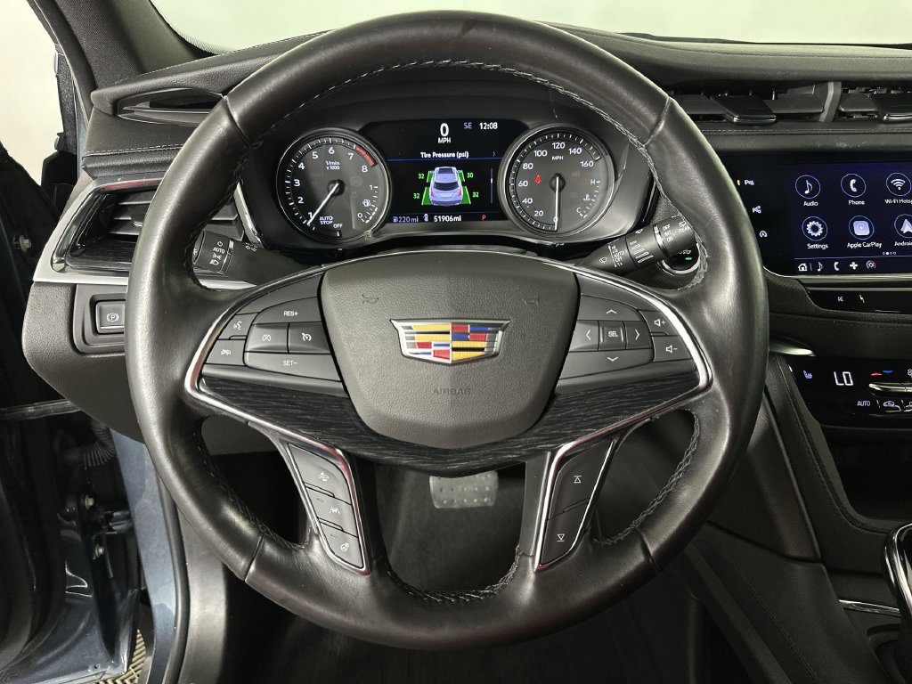 Used 2020 Cadillac XT5 Premium Luxury FWD image 14