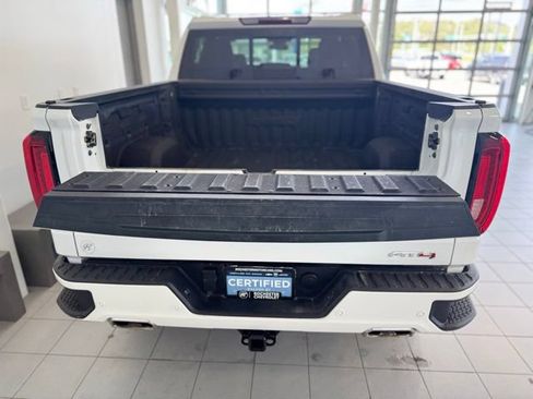 Certified 2024 GMC Sierra 1500 AT4 w/ AT4 Preferred Package AWD/4WD image 40