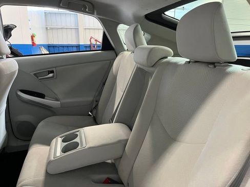 Used 2015 Toyota Prius Three FWD image 18