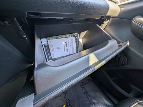 New 2025 Jeep Grand Cherokee Limited w/ Black Appearance Package image 31