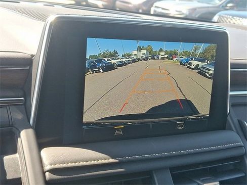 Used 2023 Chevrolet Tahoe Premier image 19