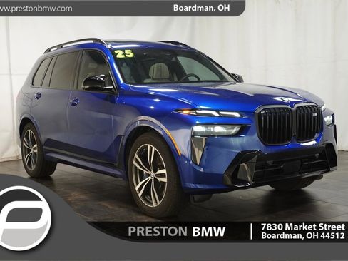 Used 2025 BMW X7 M60i image 1