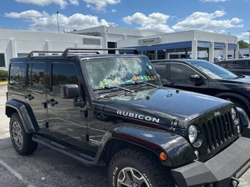 Used 2016 Jeep Wrangler Unlimited Rubicon w/ Connectivity Group image 11