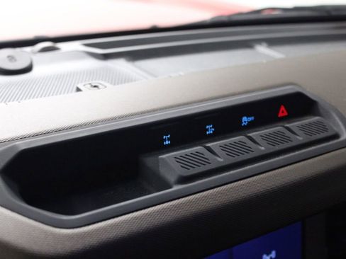 Used 2022 Ford Bronco Outer Banks image 28