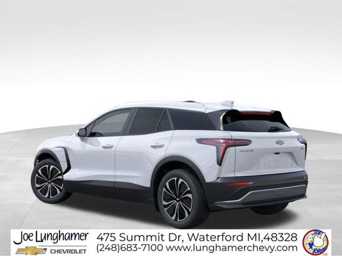 New 2026 Chevrolet Blazer EV LT AWD/4WD image 3
