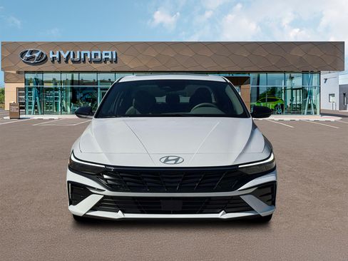 New 2026 Hyundai Elantra SEL Sport Premium FWD image 12