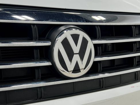 Used 2019 Volkswagen Jetta S w/ Driver Assistance Package FWD image 37