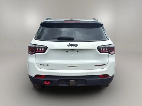 Used 2017 Jeep Compass Trailhawk w/ Navigation Group AWD/4WD image 4