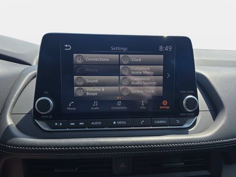 Used 2024 Nissan Rogue S FWD image 20