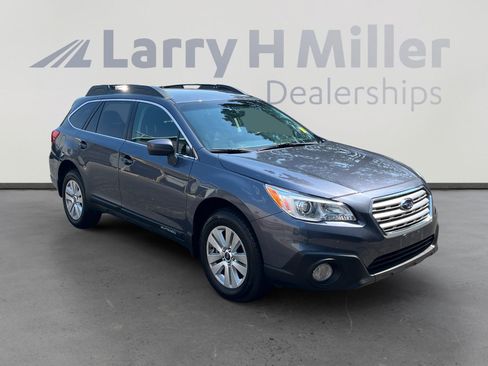 Used 2015 Subaru Outback 2.5i Premium w/ Popular Package #1 AWD/4WD image 7