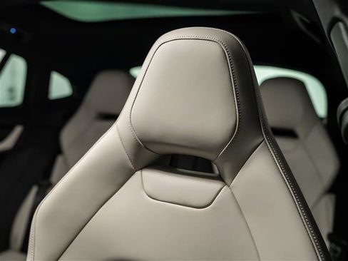 New 2026 Porsche Panamera 4 image 22