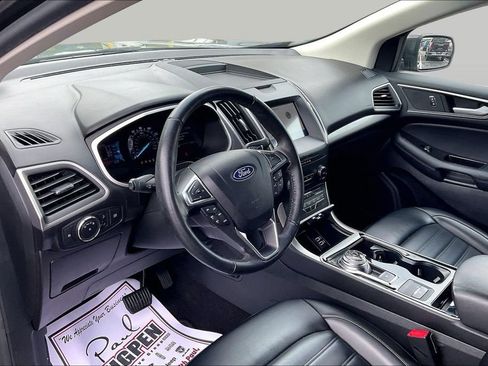 Used 2020 Ford Edge SEL FWD image 13