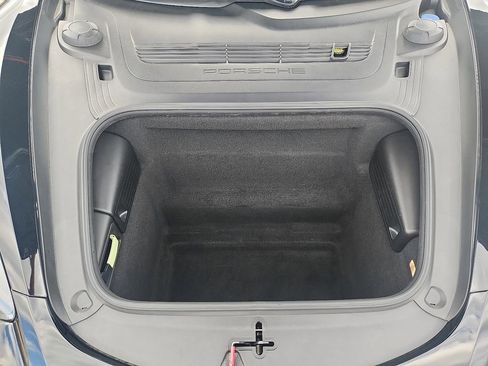 Certified 2018 Porsche 718 Cayman image 26