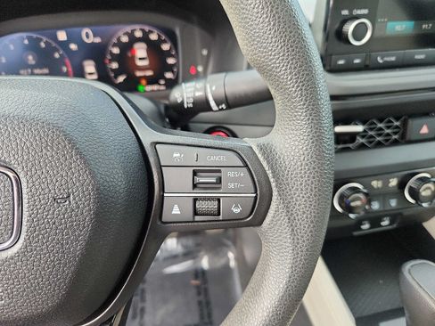 Used 2023 Honda Accord EX image 21