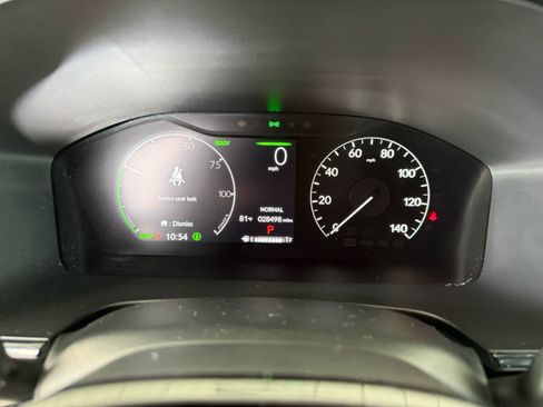 Used 2023 Honda CR-V Sport Touring image 3