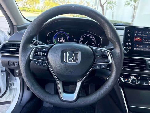 Used 2021 Honda Accord EX image 21