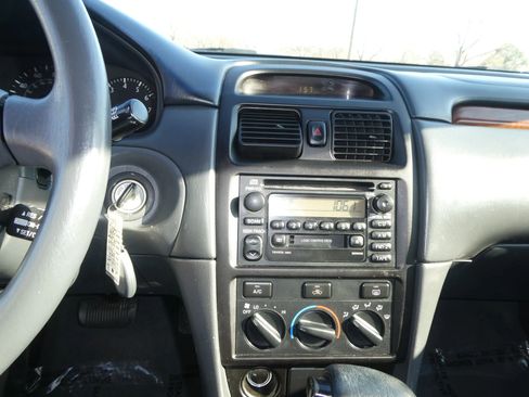 Used 2000 Toyota Solara SE image 19