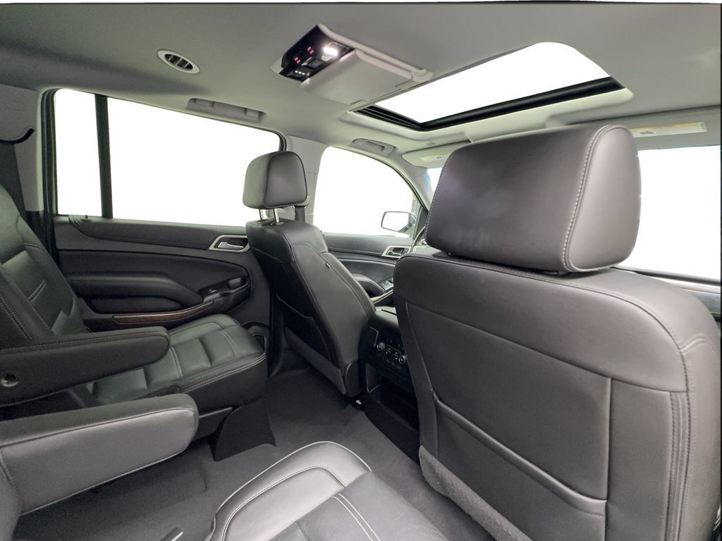 Used 2019 GMC Yukon XL Denali w/ Denali Ultimate Package RWD image 27