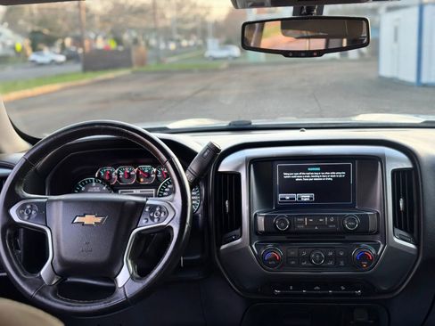 Used 2017 Chevrolet Silverado 1500 LT w/ All Star Edition image 17