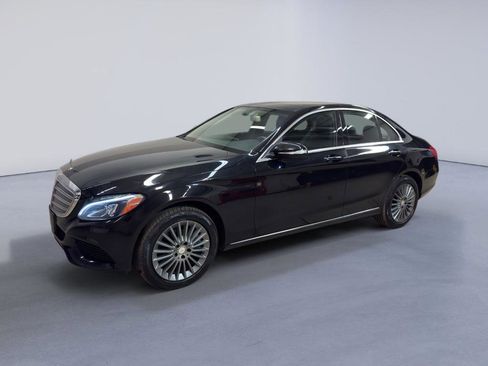 Used 2015 Mercedes-Benz C 300 Luxury image 3