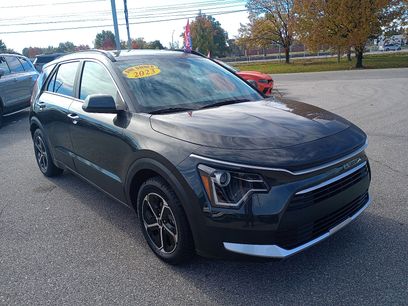 Used 2023 Kia Niro LX