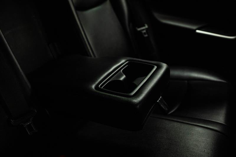 Used 2019 Toyota RAV4 XLE w/ Carpet Mat Package FWD image 12