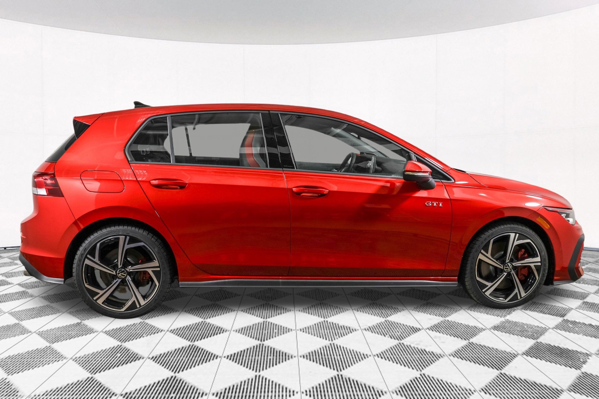 New 2026 Volkswagen GTI SE FWD image 11