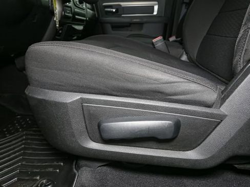 Used 2020 RAM 1500 Classic Warlock w/ Electronics Group AWD/4WD image 32