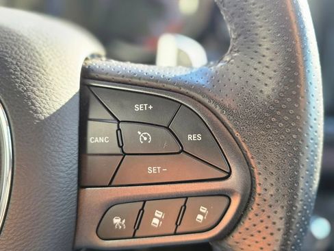 Used 2023 Dodge Durango GT AWD/4WD image 25