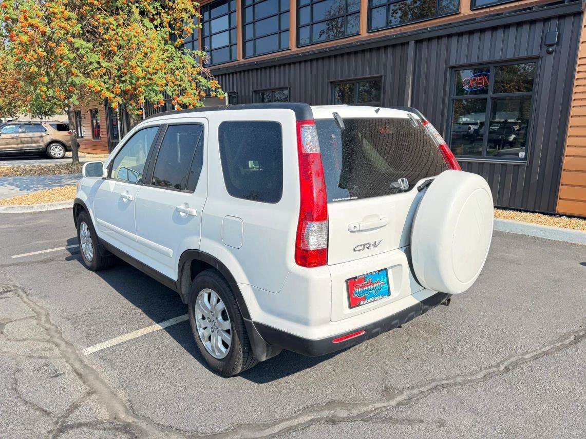 Used 2005 Honda CR-V EX image 2