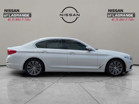 Used 2019 BMW 530i xDrive w/ Convenience Package image 4