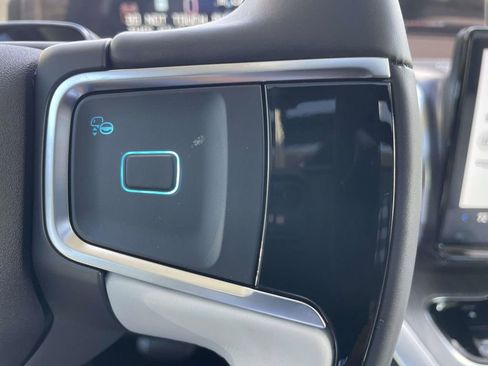 New 2025 Ford Expedition Max Platinum w/ Platinum Ultimate Package image 9