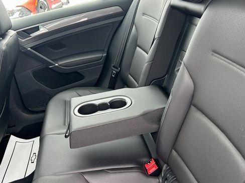 Used 2018 Volkswagen Golf Alltrack image 43