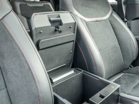 New 2026 Ford Explorer ST image 31