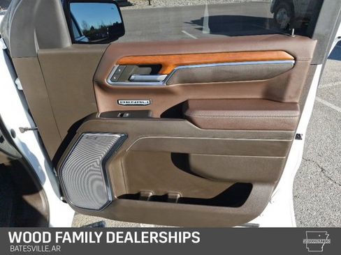 Used 2023 GMC Sierra 1500 Denali w/ Denali Reserve Package image 35