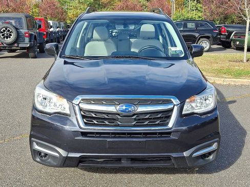 Used 2017 Subaru Forester 2.5i Premium w/ All-Weather Package image 3