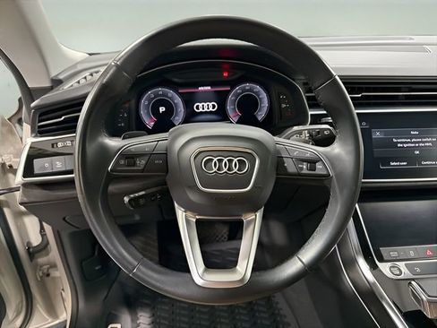 Used 2023 Audi Q8 Premium Plus w/ Premium Plus Package AWD/4WD image 16