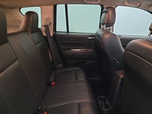 Used 2016 Jeep Compass High Altitude AWD/4WD image 19