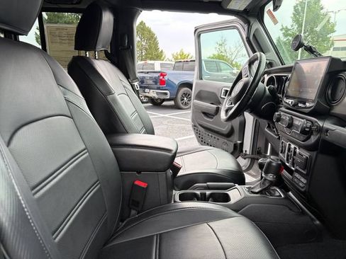 Used 2020 Jeep Gladiator Sport w/ Quick Order Package 24S AWD/4WD image 19