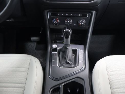 Used 2024 Volkswagen Tiguan S image 20