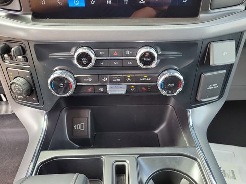 New 2026 Ford F150 XLT w/ Equipment Group 302A MID image 27