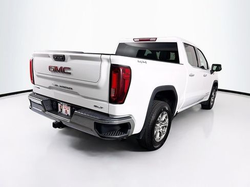 Used 2024 GMC Sierra 1500 SLT AWD/4WD image 10