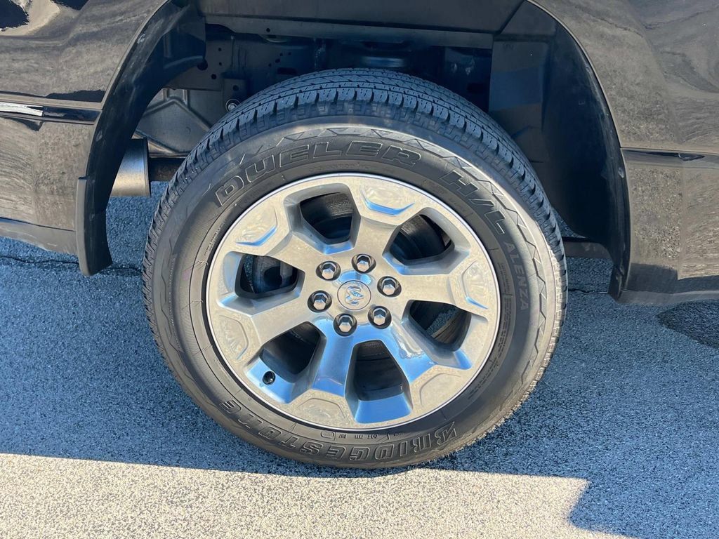 Used 2022 RAM 1500 Big Horn AWD/4WD image 40