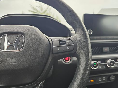 Used 2024 Honda CR-V EX image 34