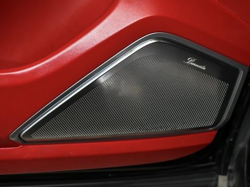 Used 2021 Porsche Cayenne Turbo w/ Assistance Package image 11