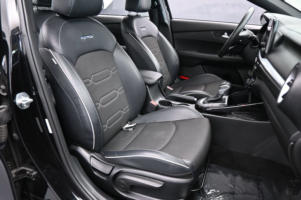 Used 2023 Kia Forte GT-Line FWD image 46